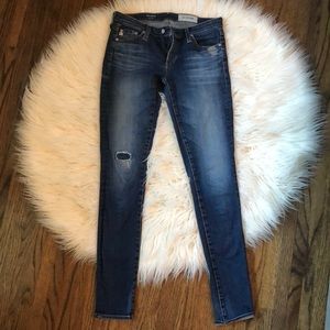 AG The Legging Super Skinny Jean - Destructed